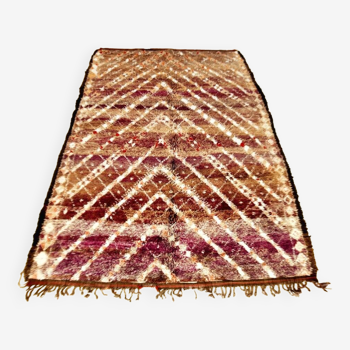 Moroccan Berber rug Beni Mguild vintage 304 x 197 cm