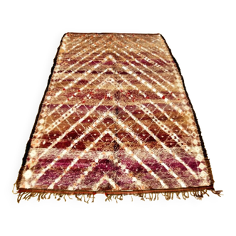 Tapis berbère marocain Beni Mguild vintage 304 x 197 cm