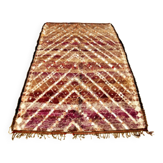 Moroccan Berber rug Beni Mguild vintage 304 x 197 cm