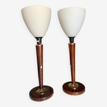 Pair of wooden and white opaline foot lamps