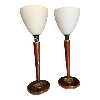 Pair of wooden and white opaline foot lamps