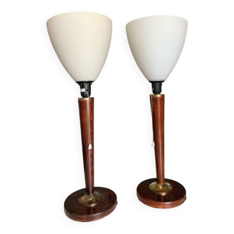 Paire de lampe pied bois et opaline blanche