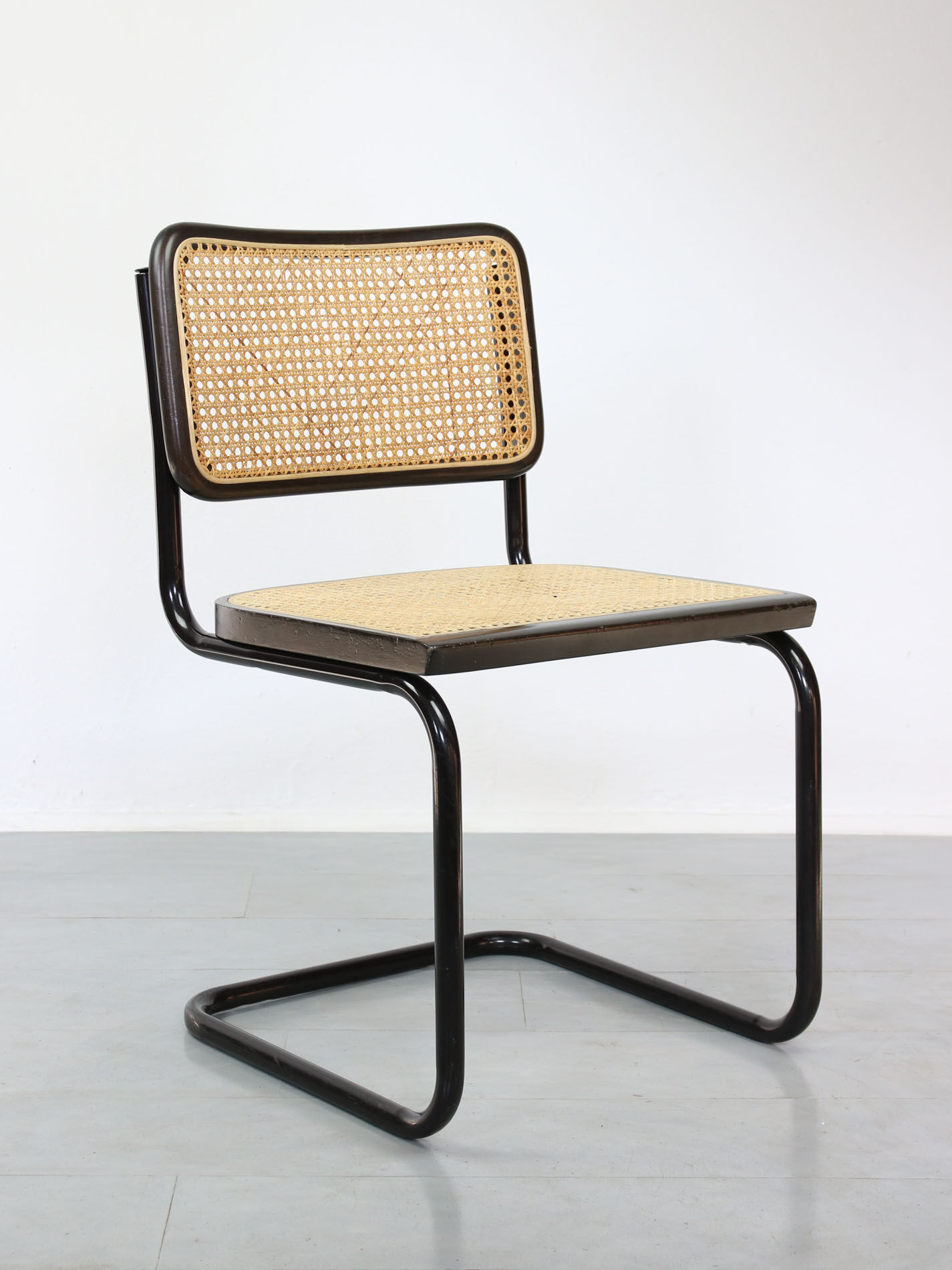Pair of S32 Cantilever Chair by Marcel Breuer, Dark Edition, 1980s