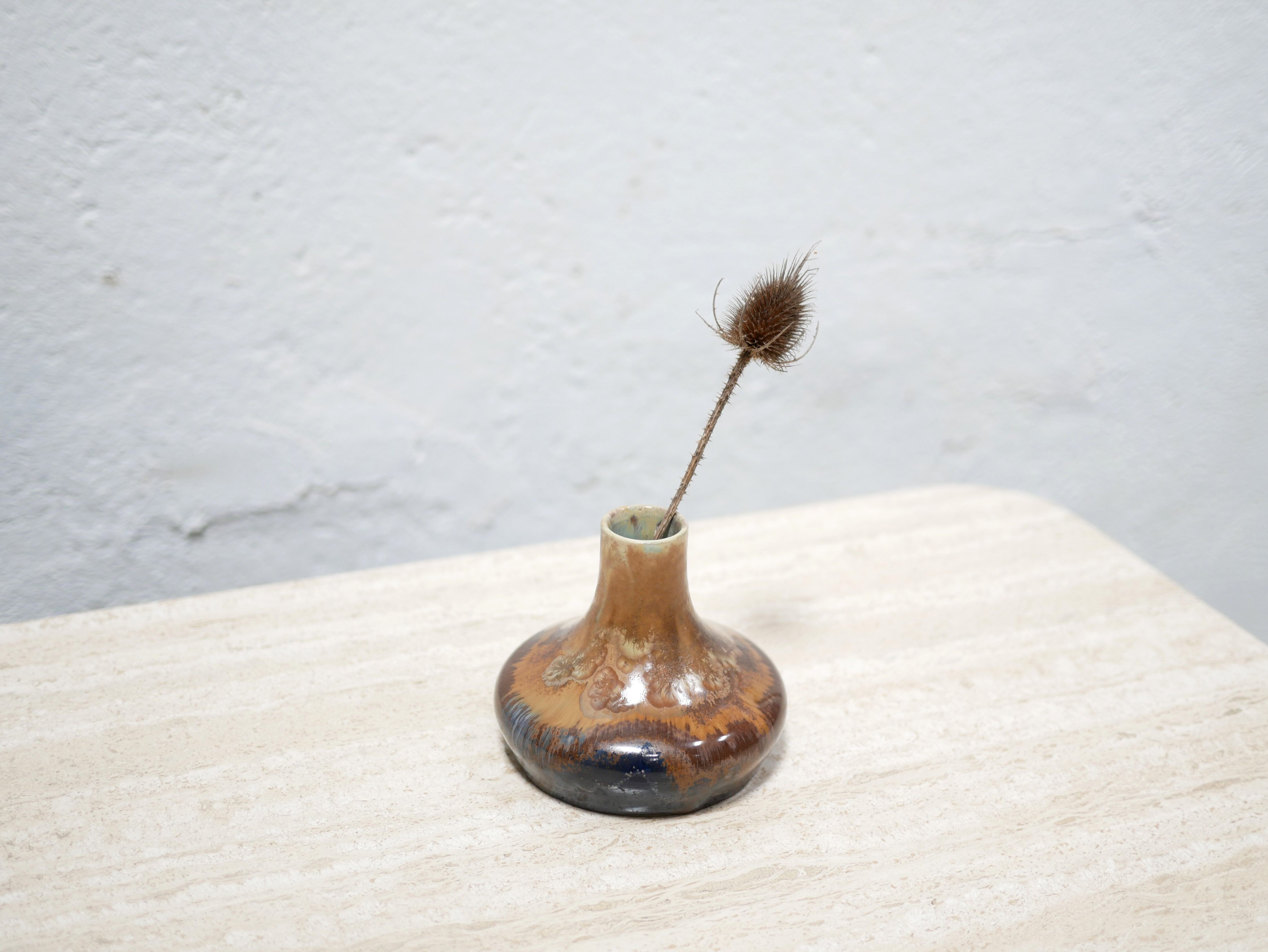 Sandstone vase by Alfred Renoleau