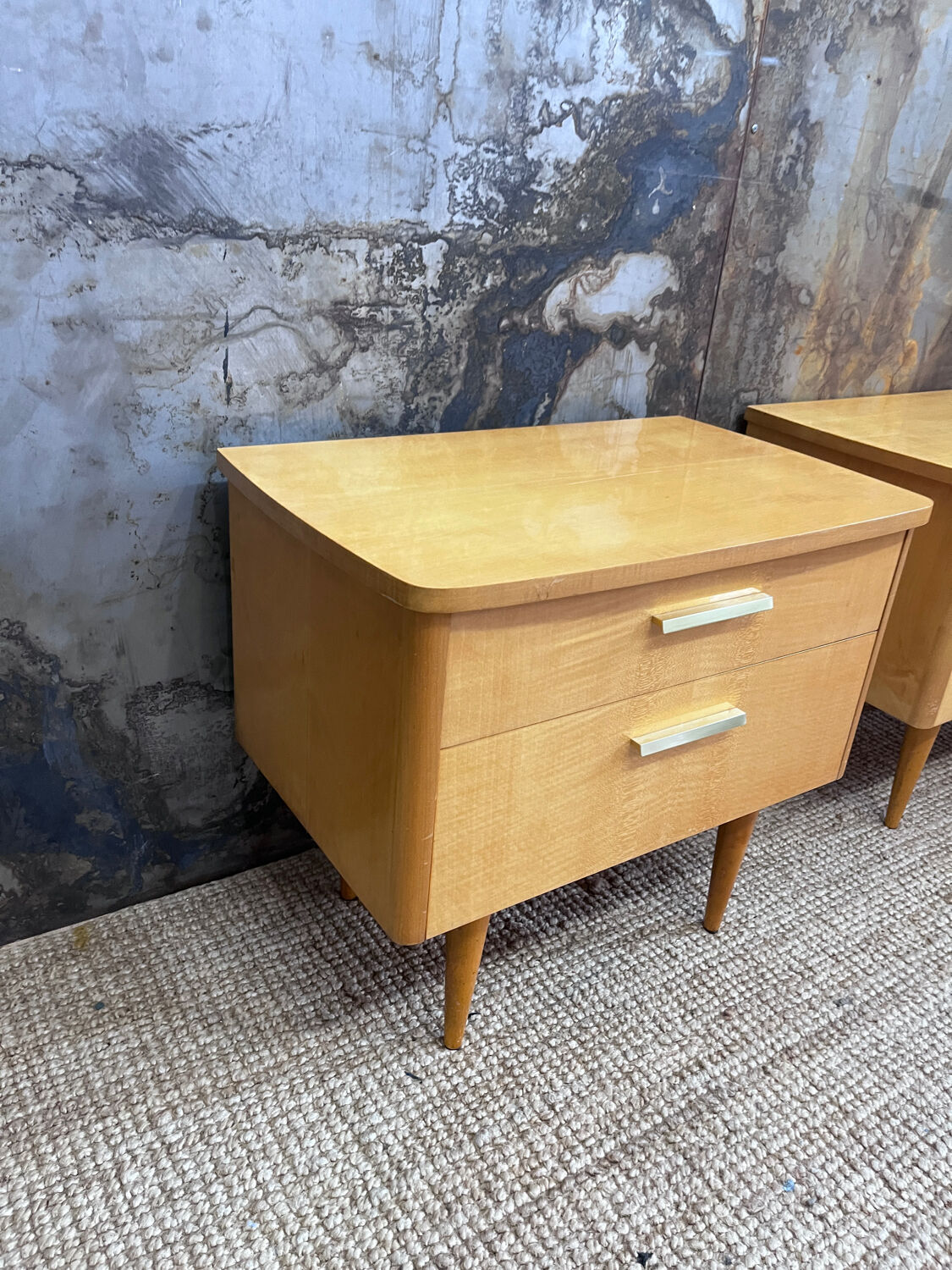 Pair of bedside feet compass