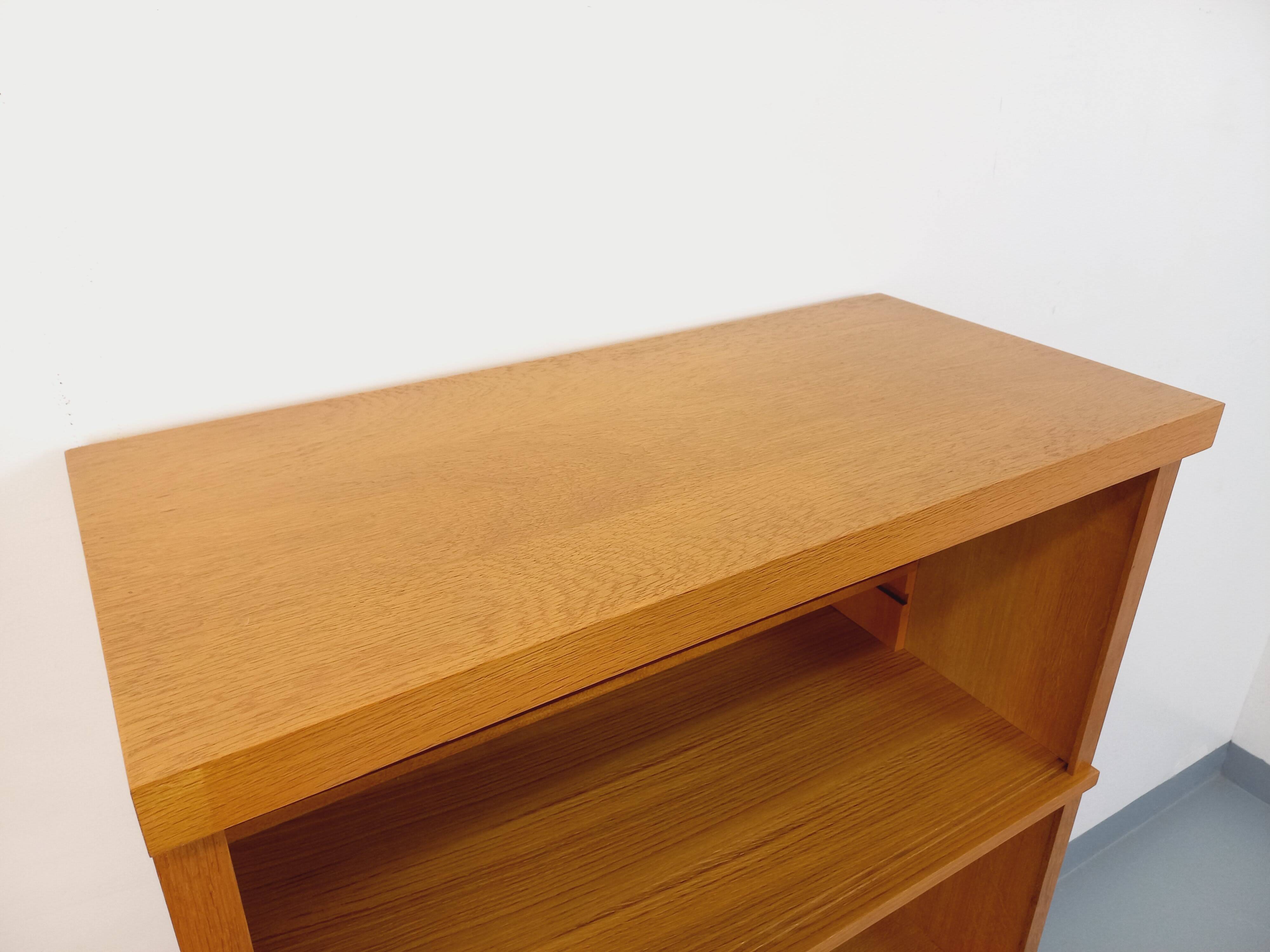 Vintage oak storage bookshelf from the 1960s.