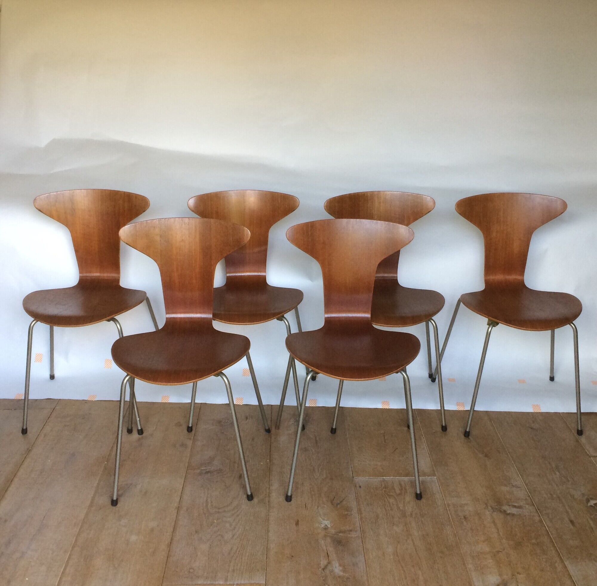 Mosquito No.3105 by Arne Jacobsen for Fritz Hansen