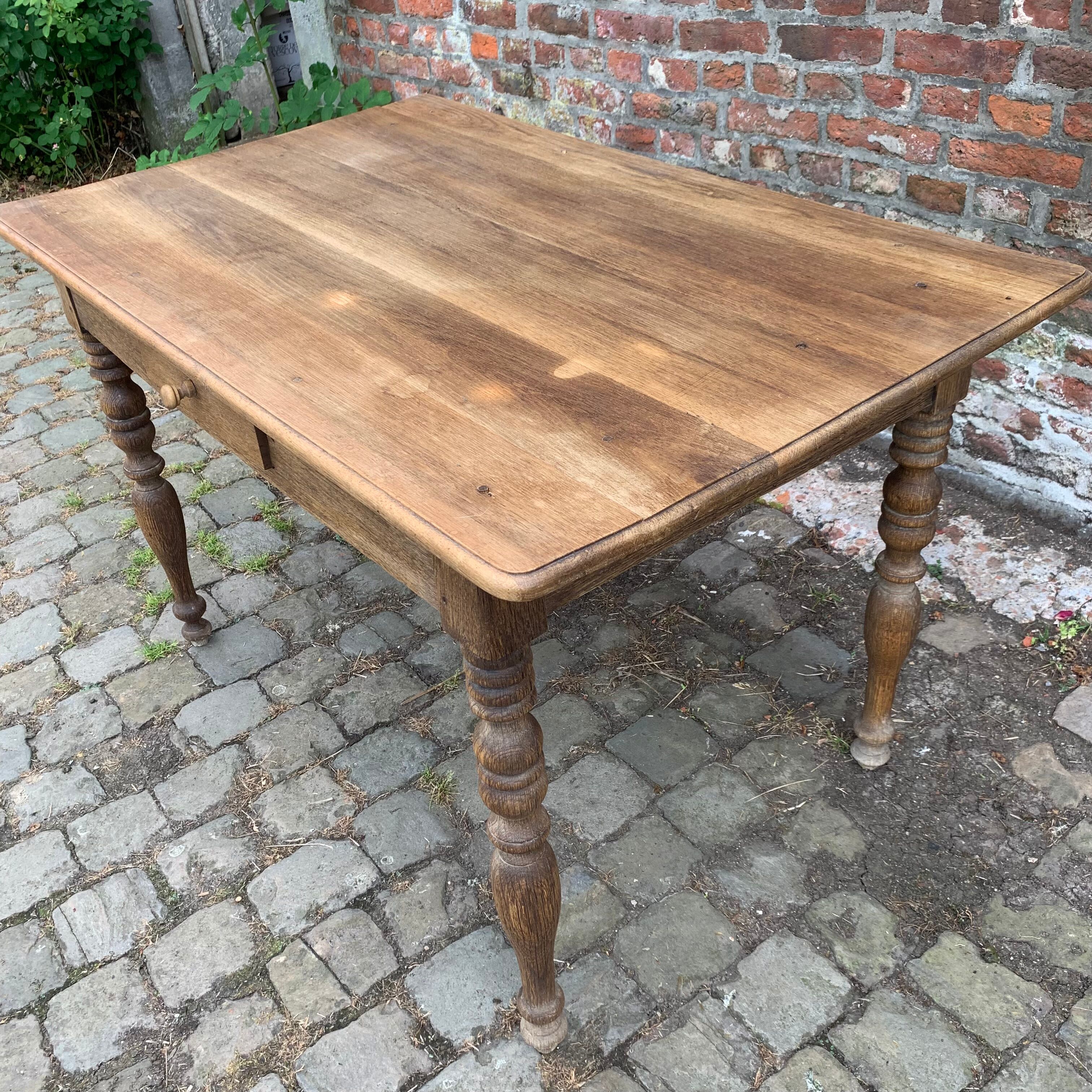 Farmhouse table