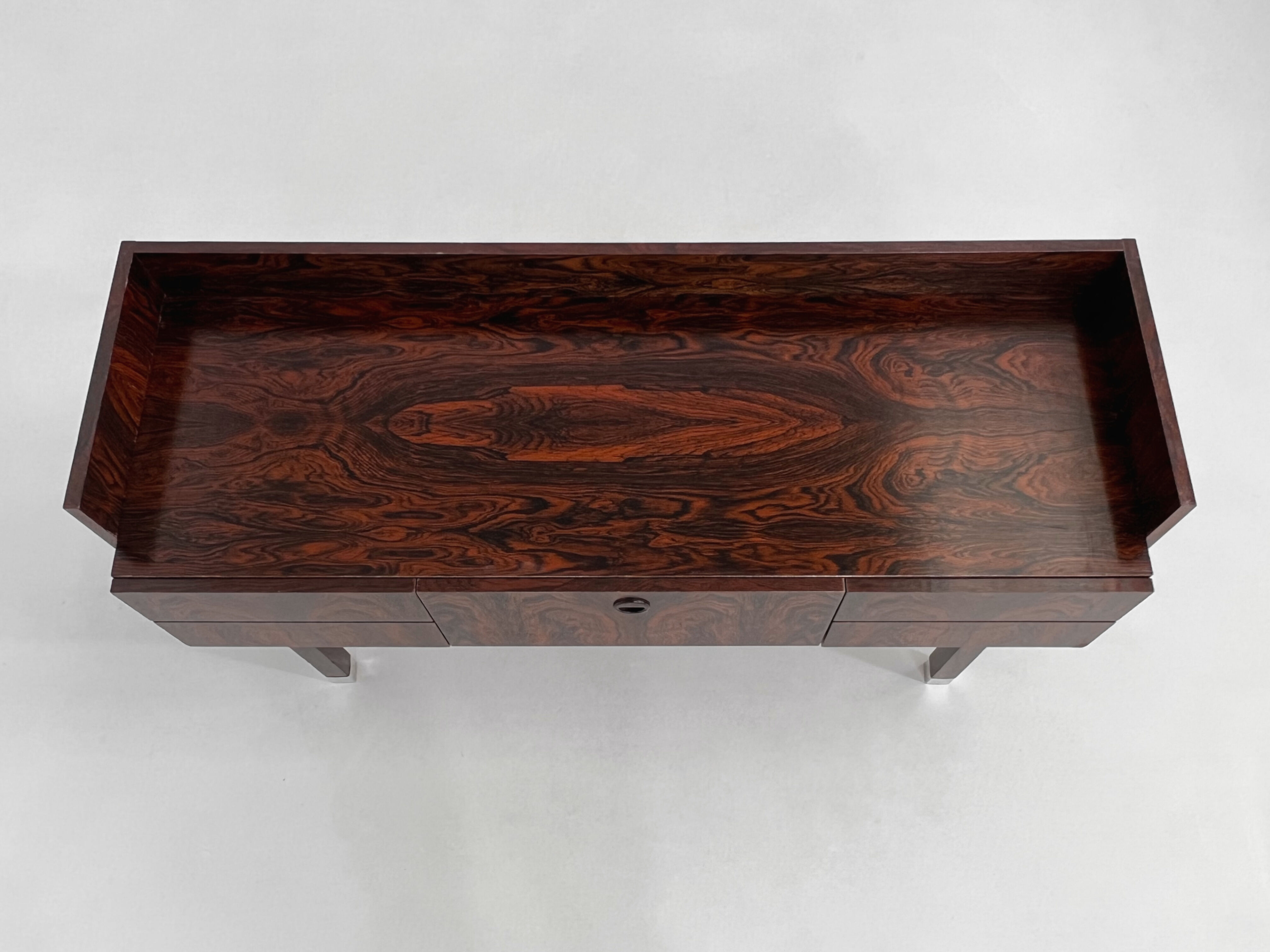 Low rosewood sideboard 50s -60s