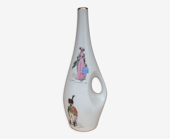 Vase motif de parisienne et de cheval