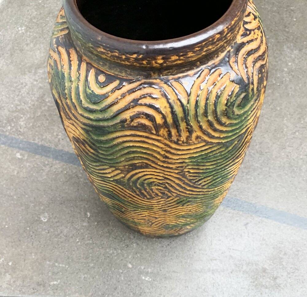 Brutalist pedestal vase by Dümler & Breiden, mid-century, 1960s.