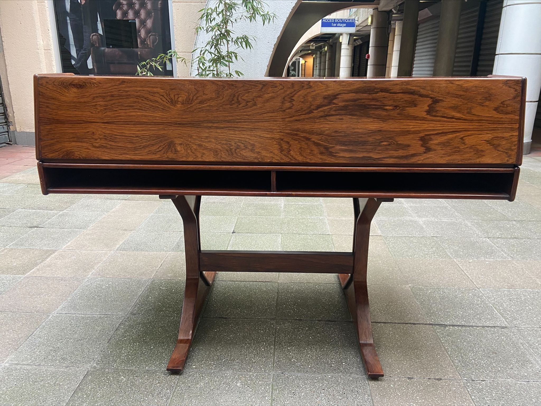 Bureau modèle 530 Gianfranco Frattini années 50
