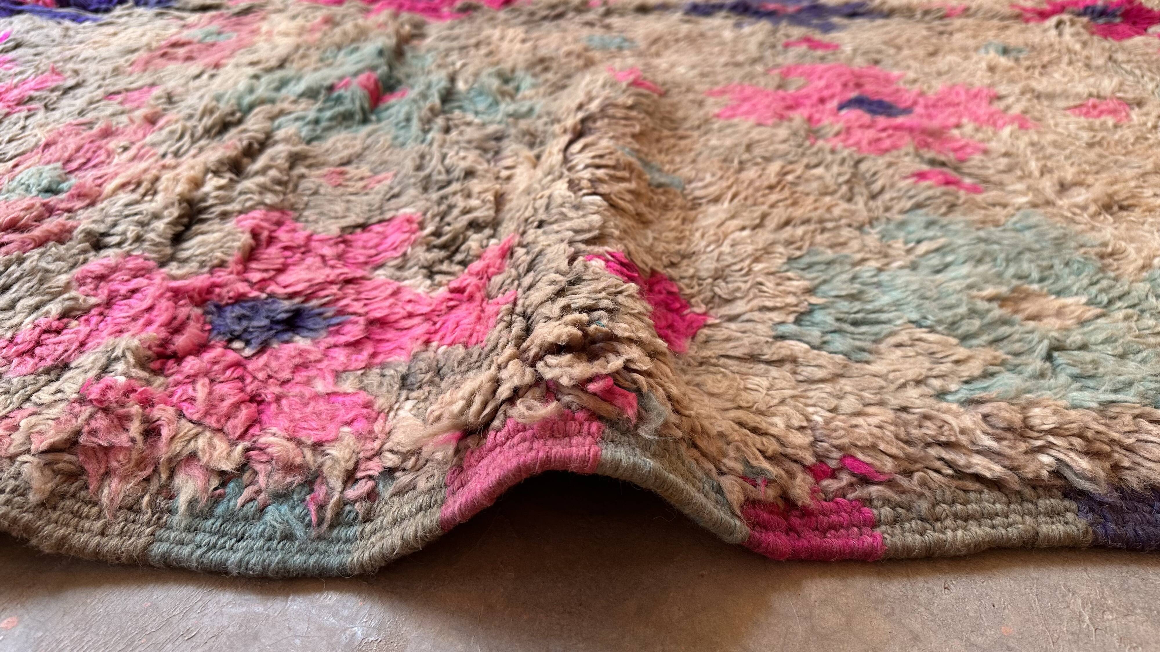 Talsint colorful Berber rug - 433 x 189 cm