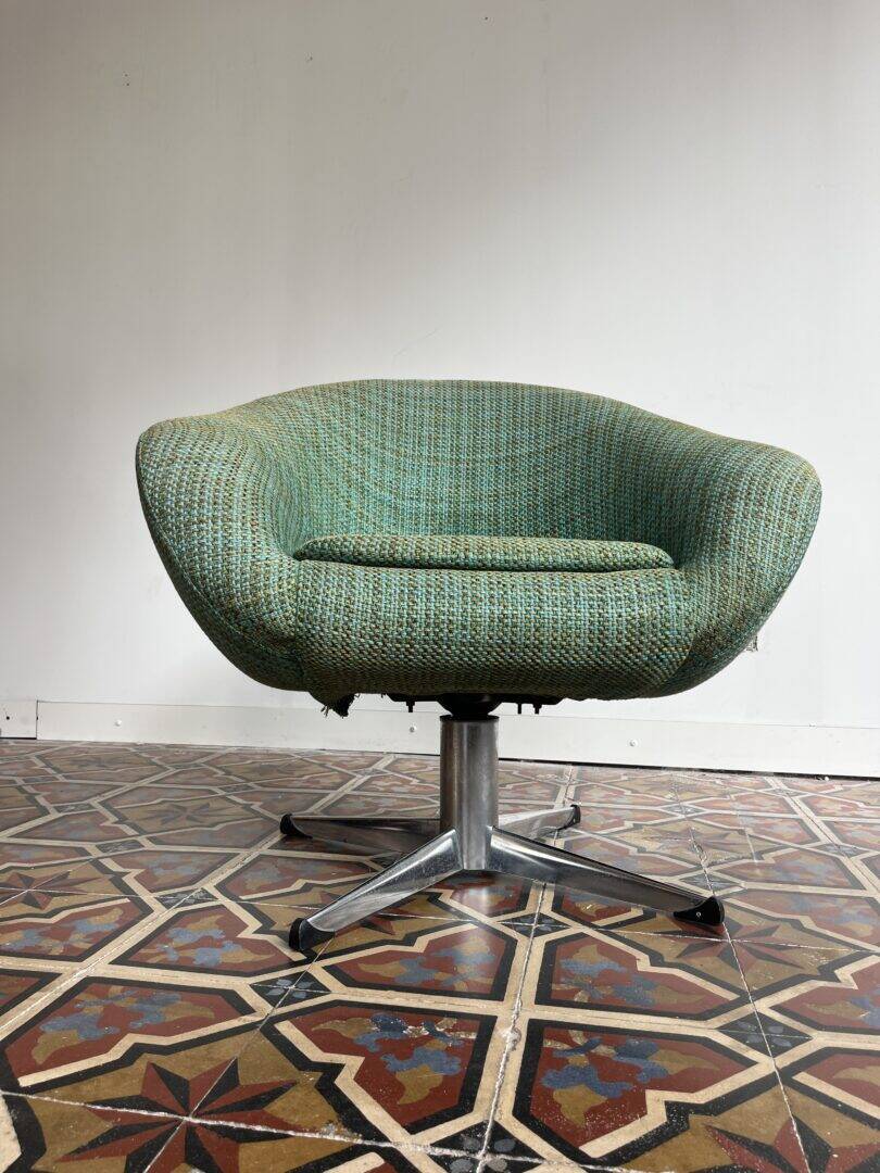 Vintage swivel lounge chair, Metakor ('70s, Belgium)