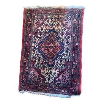 Iranian carpet handmade in wool