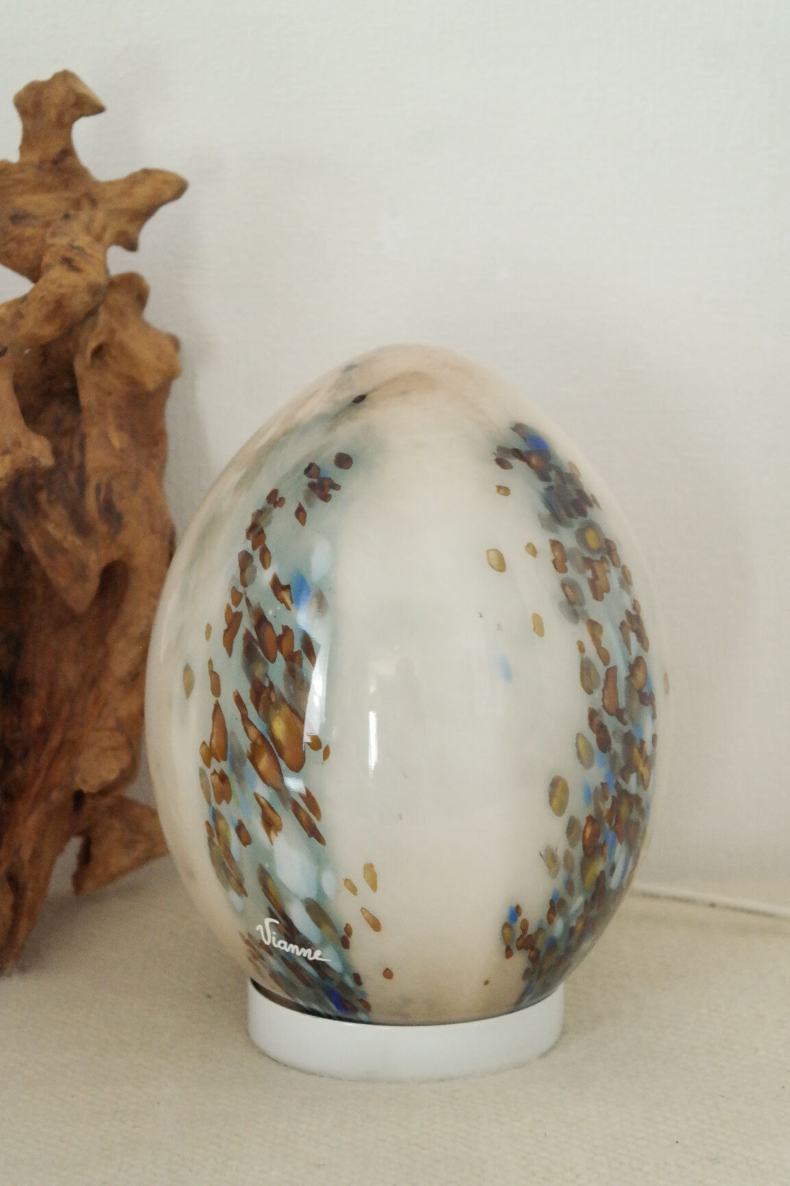 Vintage Vianne glassware opaline egg lamp