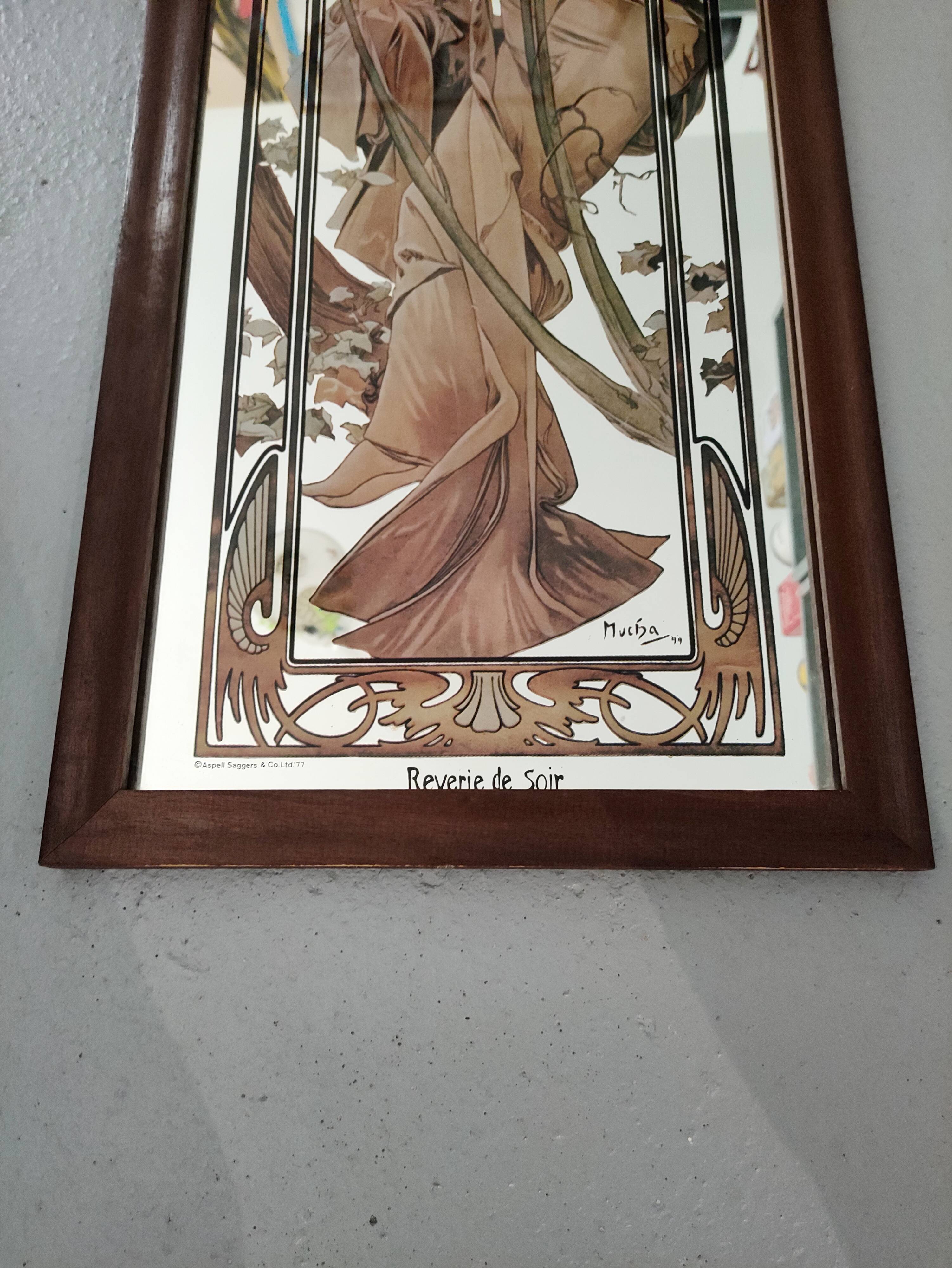 Alphonse Mucha Mirror