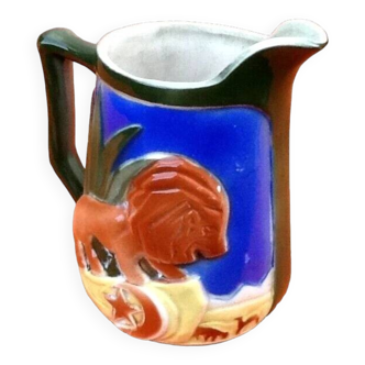 Pichet barbotine decorated with a lion, St-Clément Manufacture, France.