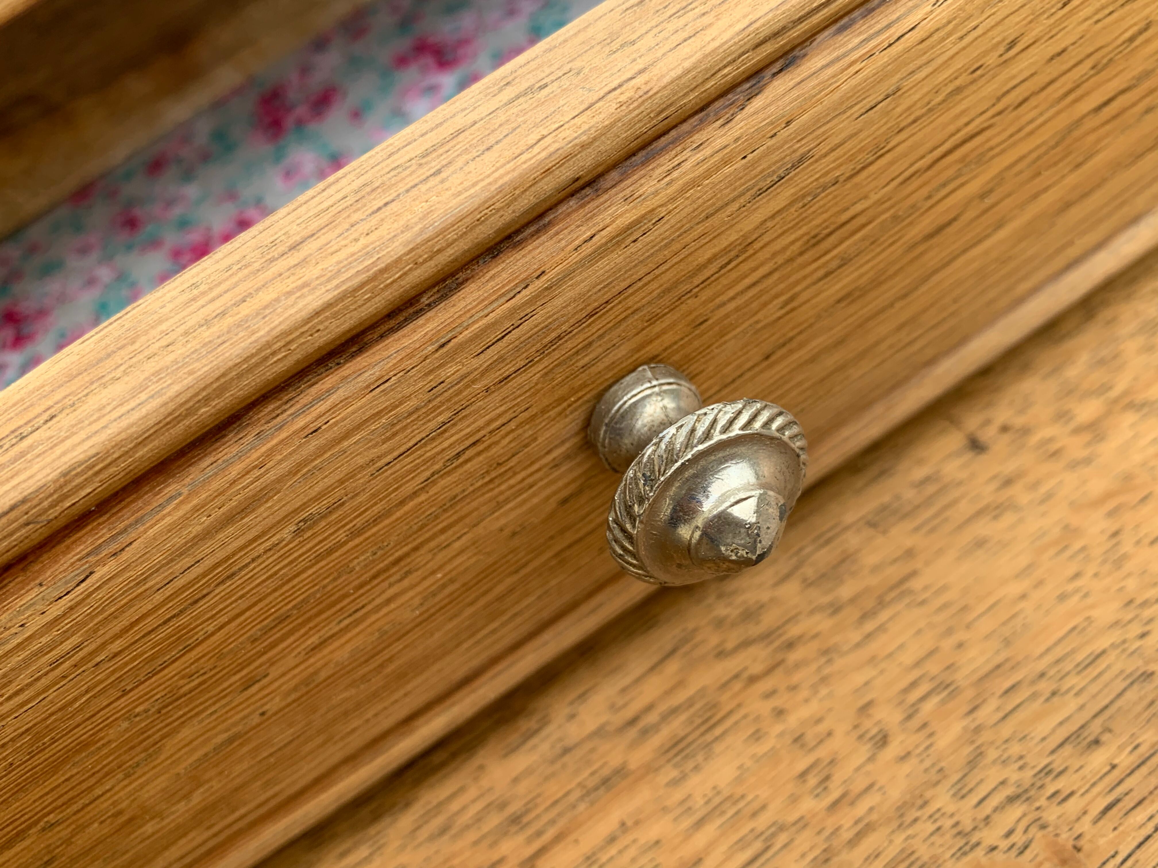 Art deco hairdresser, 1930s