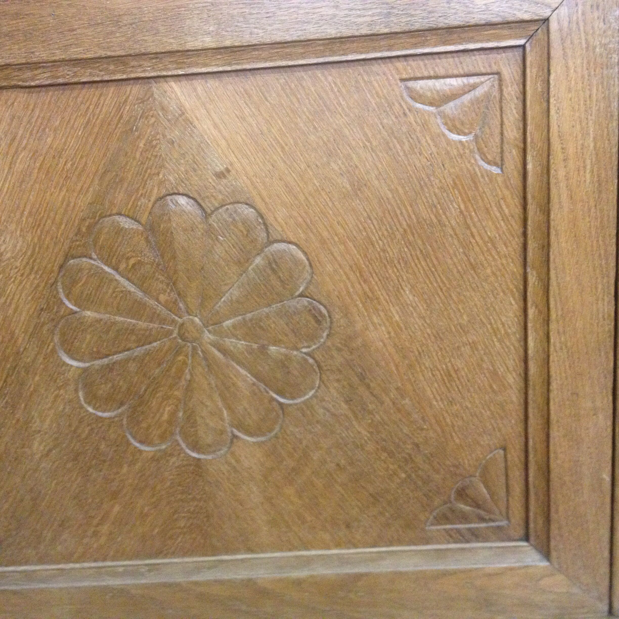 Buffet 2 doors to Cove