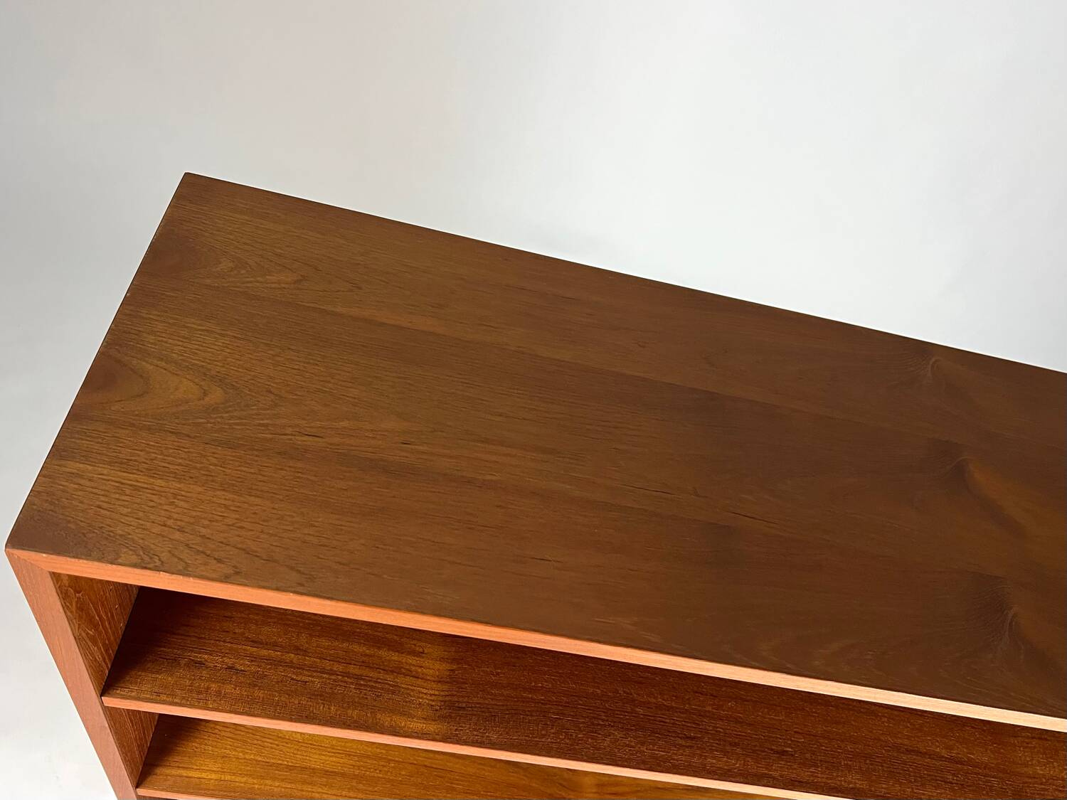 Buffet haut vintage Schrank, design danois, années 1960, milieu du siècle