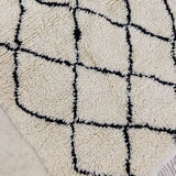 Handmade Moroccan Berber carpet 152 x 91 CM