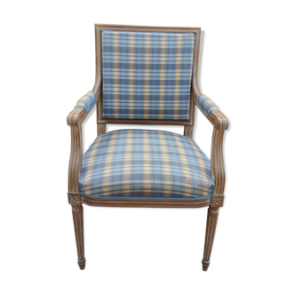 Fauteuil style louis xvi bleu à carreaux