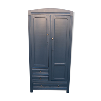 Parisian wardrobe
