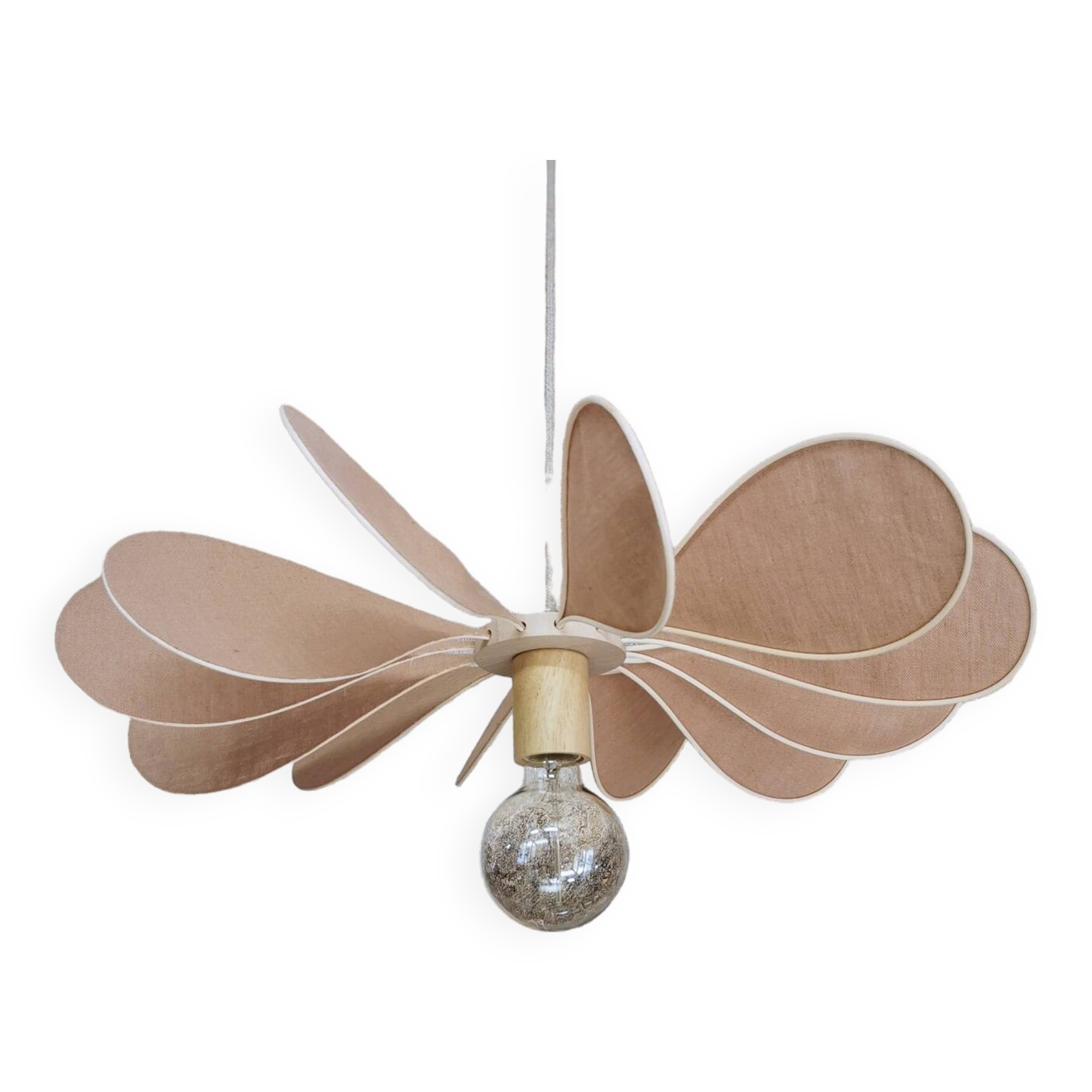 12-blade propeller suspension in rattan and nude linen