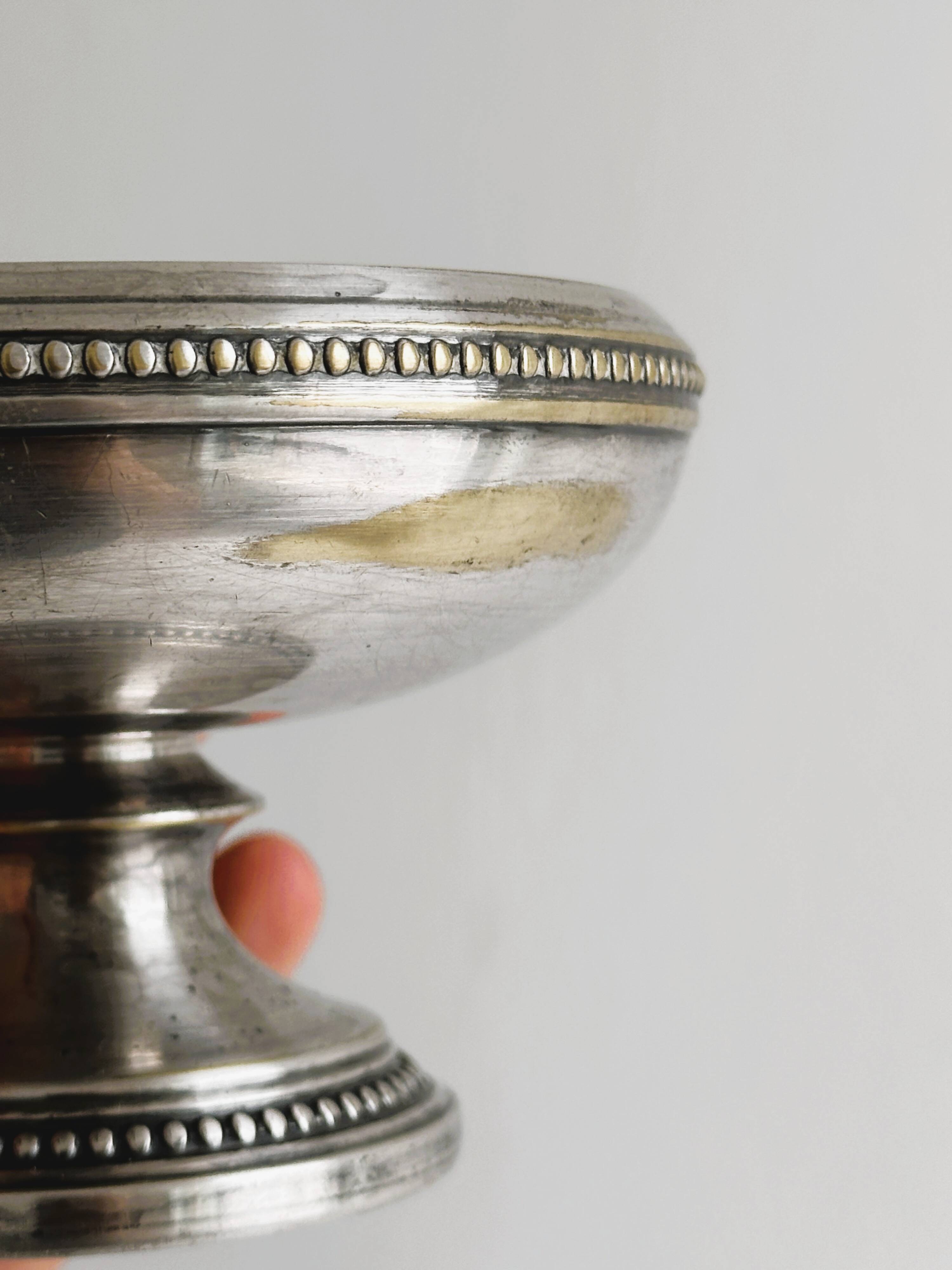 Silver-plated metal presentation bowl