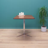 Teak table, danish design, 1970s, production: denmark