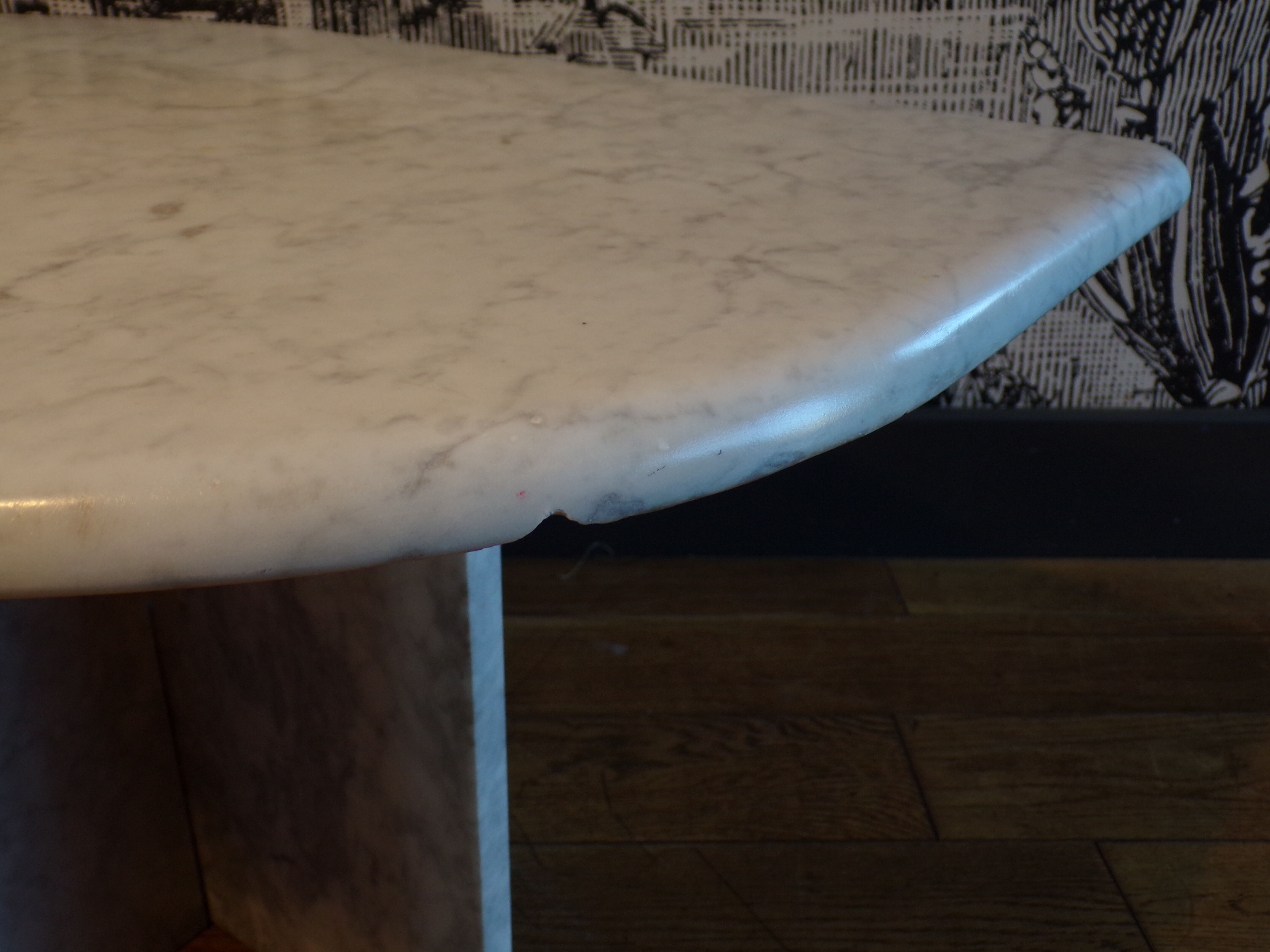 Marble eye coffee table