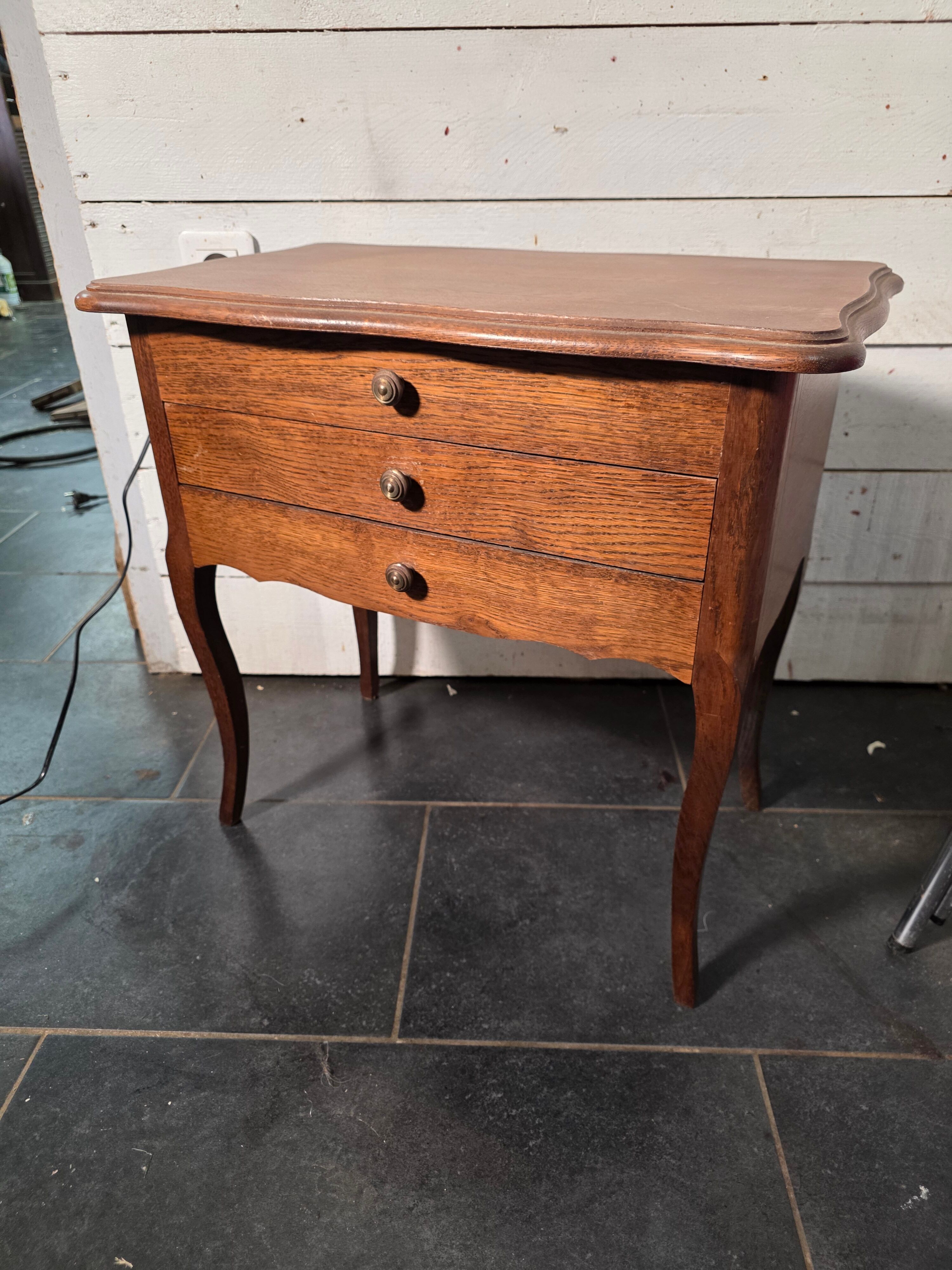 Oak bedside table in Louis XV style