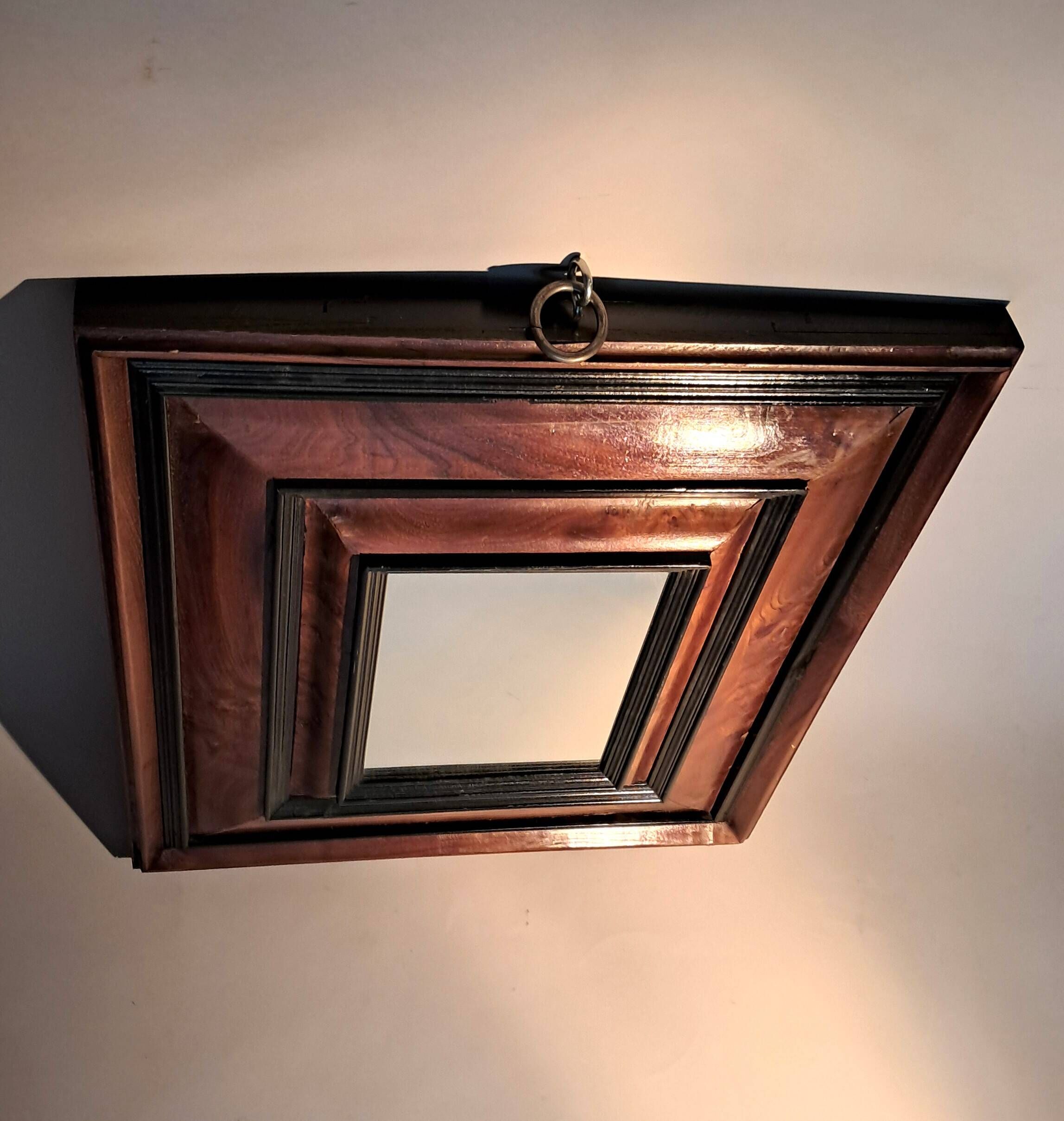 High period style mirror in solid wood from the early 20th century.