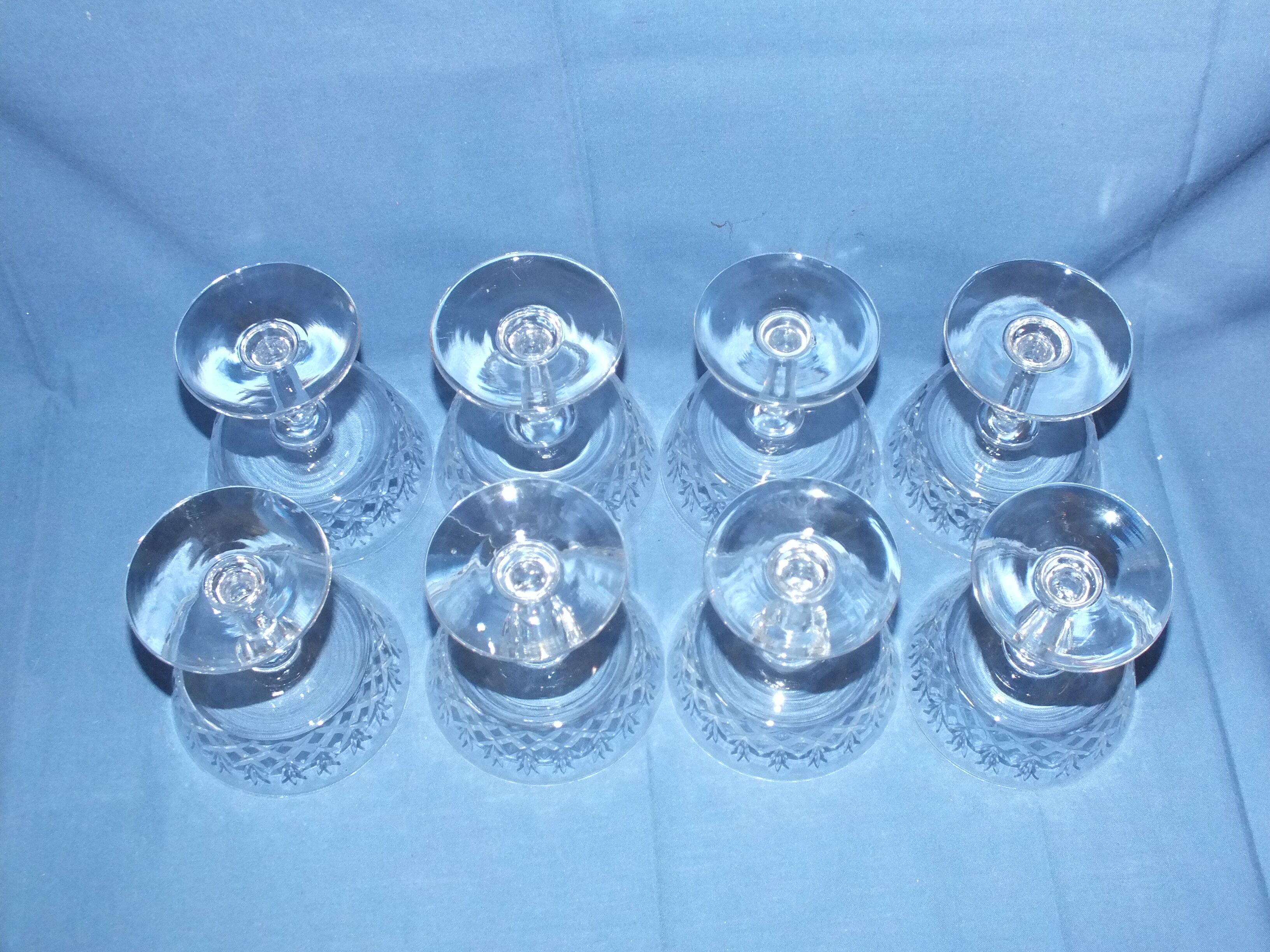 Set of 8 crystal champagne glasses cut around 1900