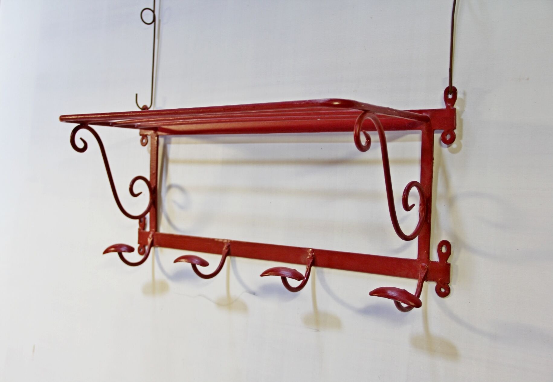 Porte manteau rouge