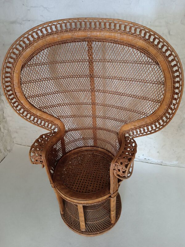 Fauteuil Emmanuelle rotin 1970
