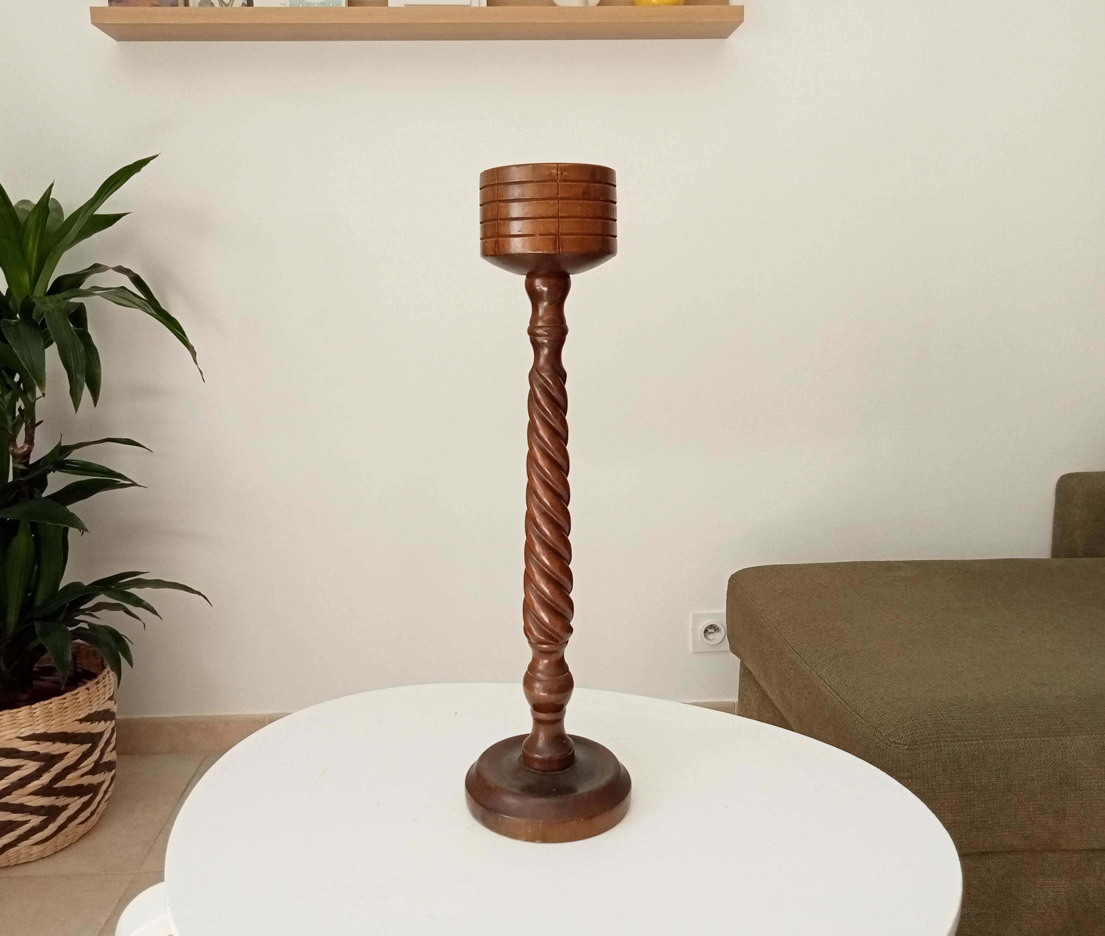 Antique turned wooden ashtray from the 50s/60s