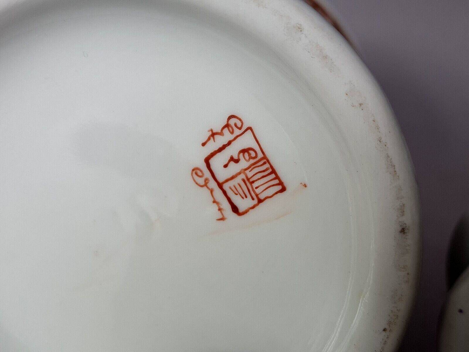 Paris porcelain herbal tea maker from Samsom circa 1900 complete SB203