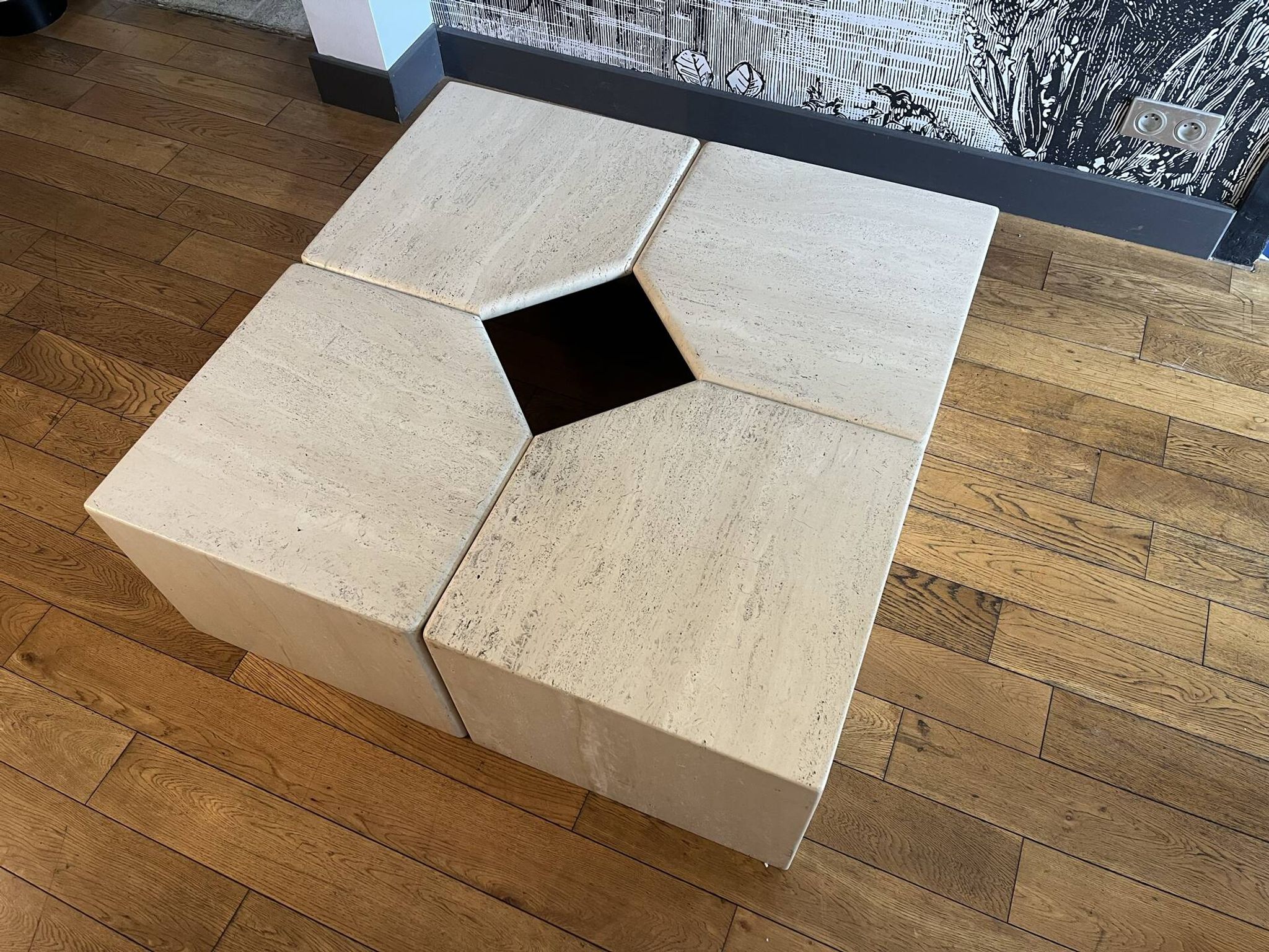 Table basse modulable en travertin 4 éléments