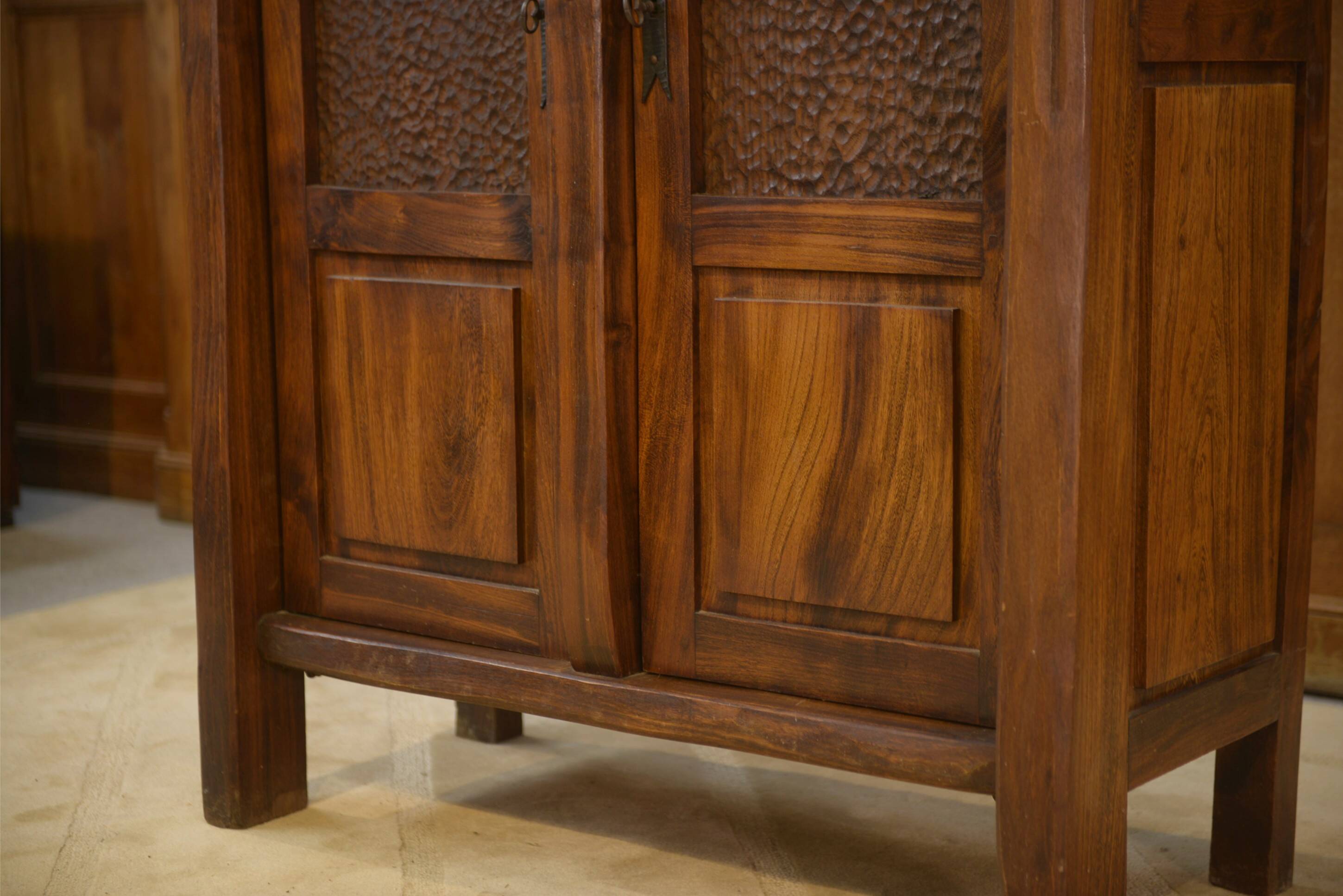 Brutalist Aranjou wardrobe in elm 1960s