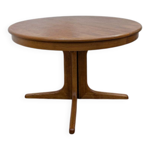 Table ronde scandinave