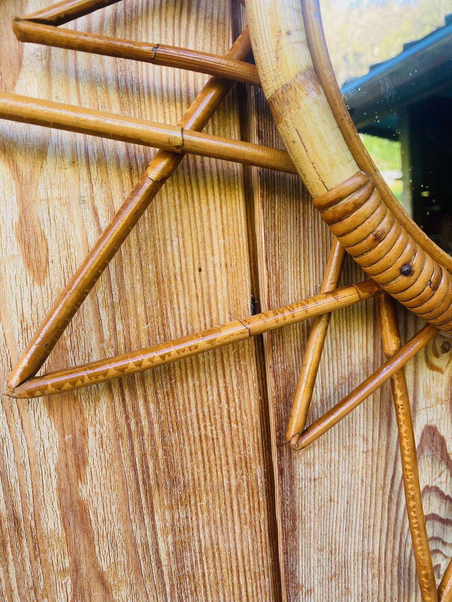 Vintage 60s/70s rattan sun mirror.