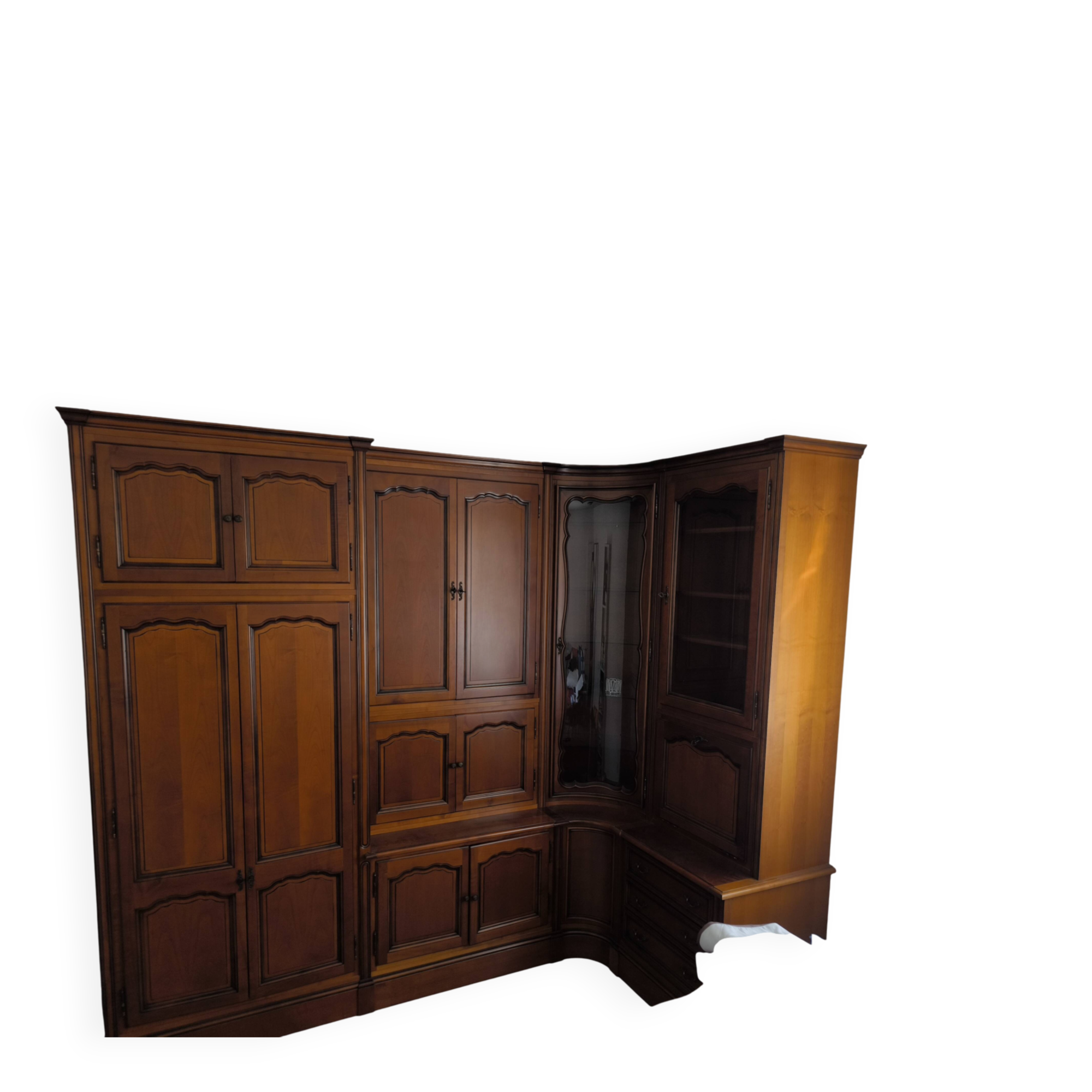 Novéstyle wardrobe