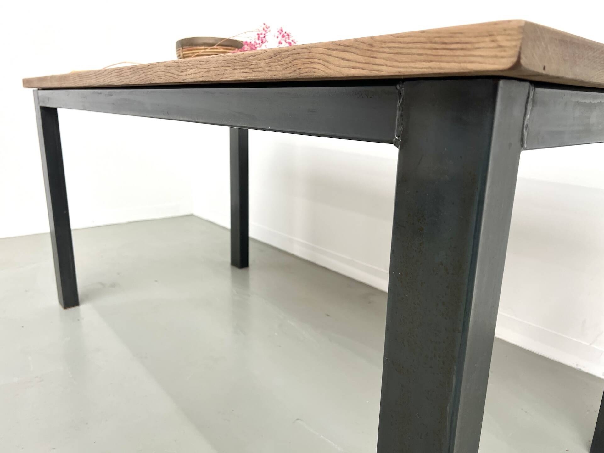 Solid oak dining table from the 70s with metal legs