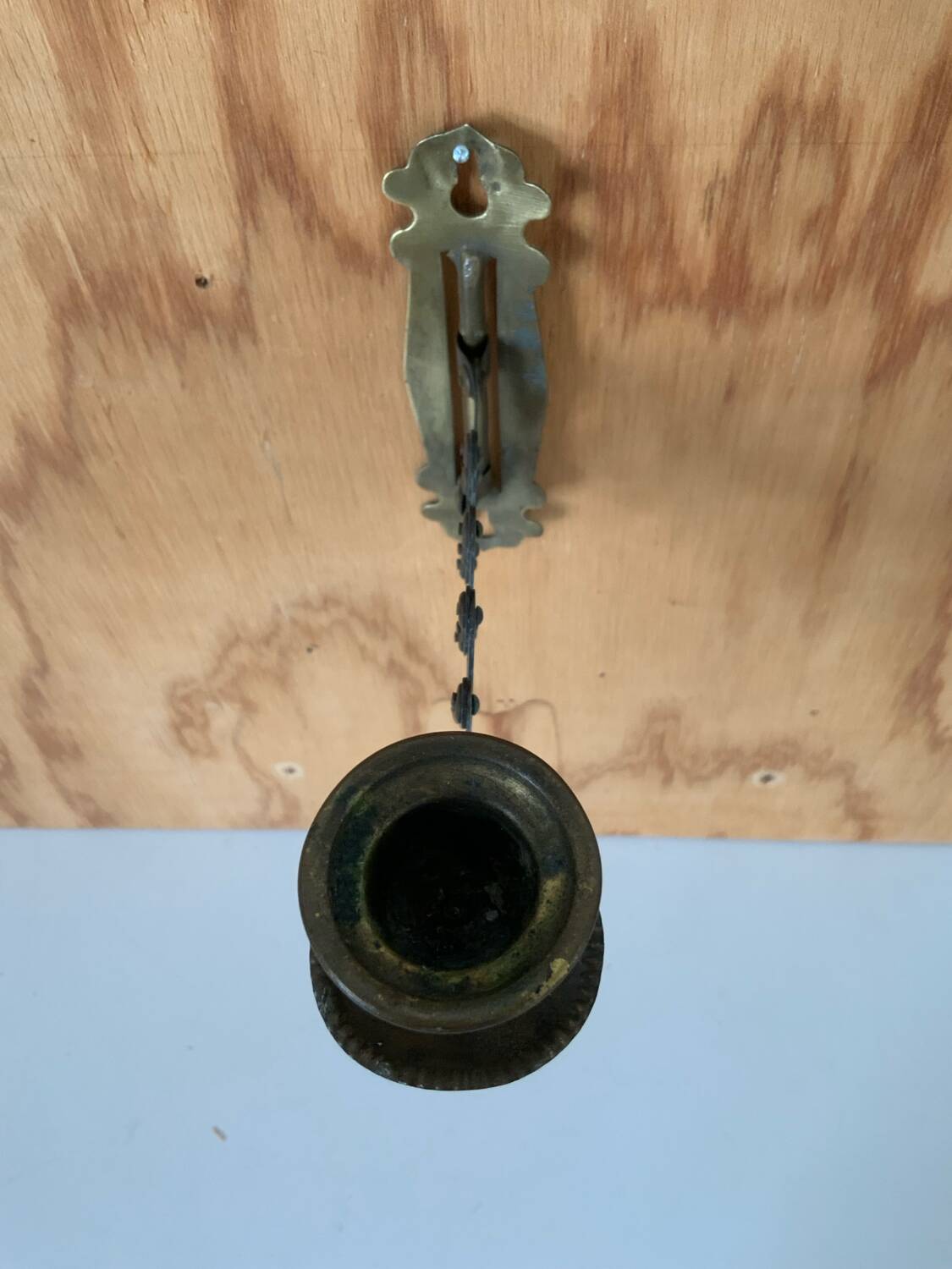 Wall candle holder