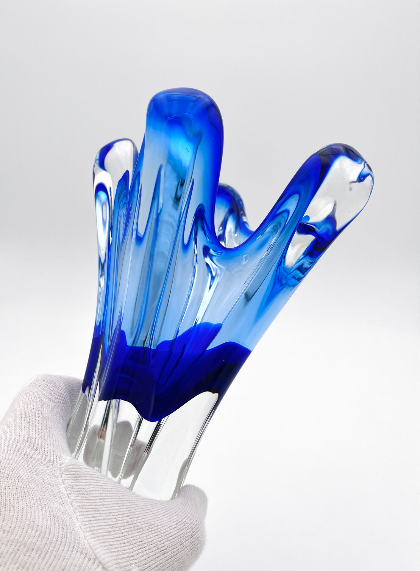 Sculptural vase - Josef Hospodka Chribska - Sommerso Blue - 1960