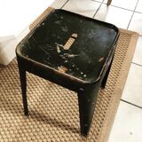 Tabouret d’atelier en métal