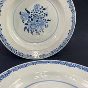 Pair of 18th century porcelain plates East India Company China