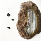 Brutalist mineral pocket void